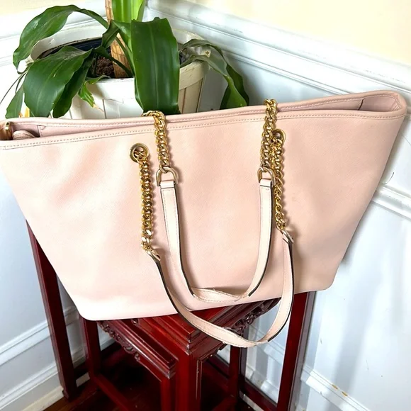 Micheal Kors tote Bag